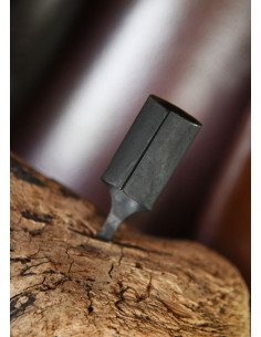 Medieval candle holder in steel 2