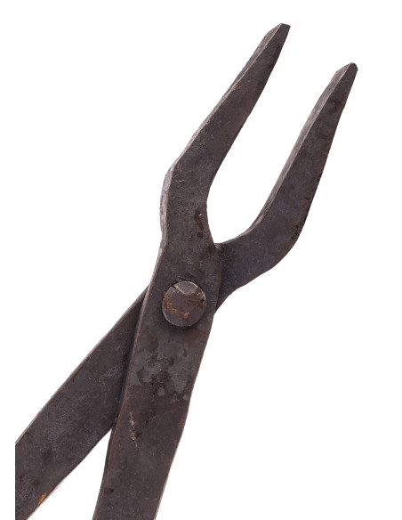 Small forging pliers (30 cm.) Small forging pliers (30 cm.)