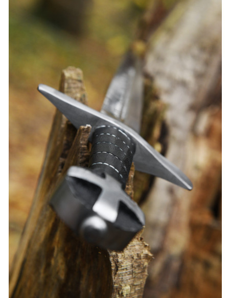 Functional Crusader dagger with scabbard