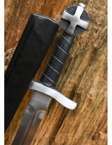 Functional Crusader dagger with scabbard