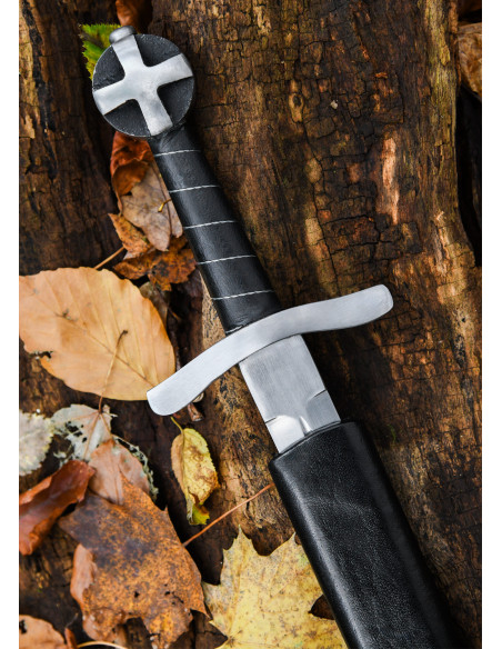 Functional Crusader dagger with scabbard