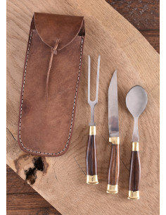 Three-piece cutlery set, includes leather case 2