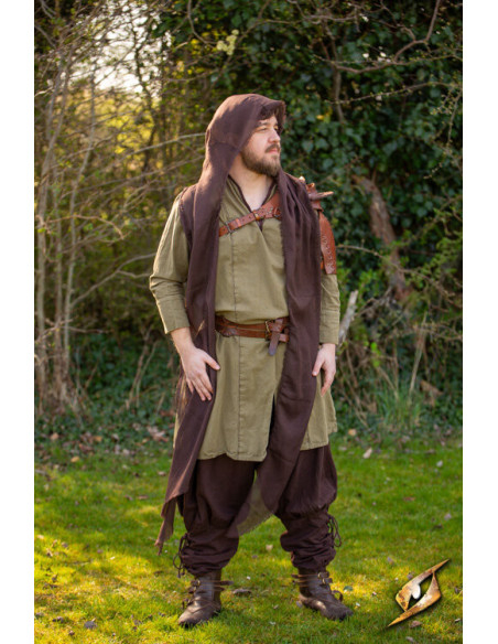 Hood with chiffon shawl, Ezio model