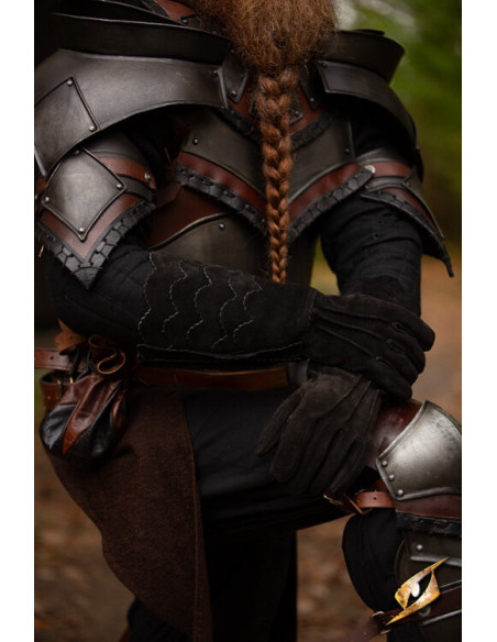 Medieval scale gloves in suede, black