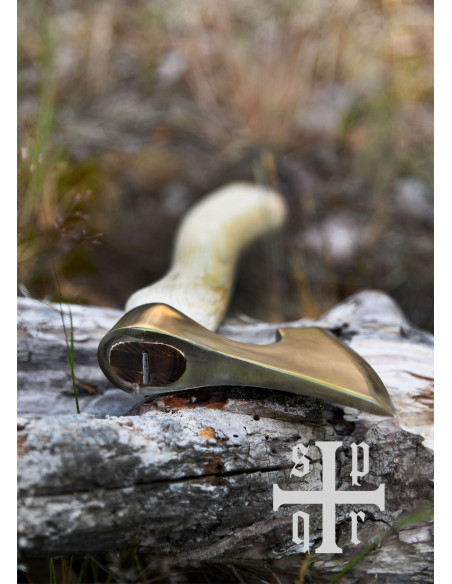 Decorative and sharp small viking ax