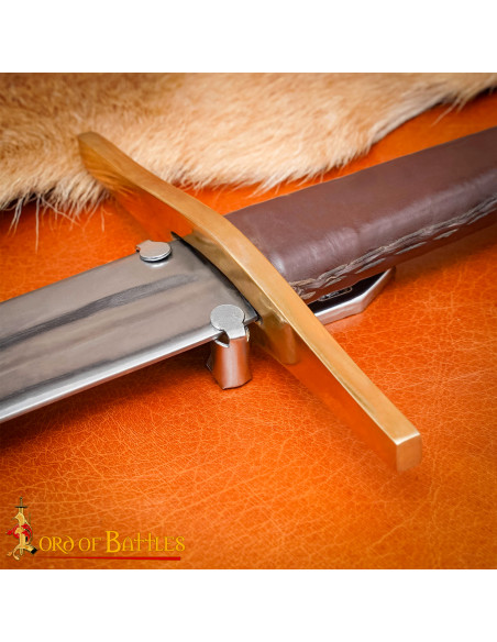 Steel support to hang sword vertically