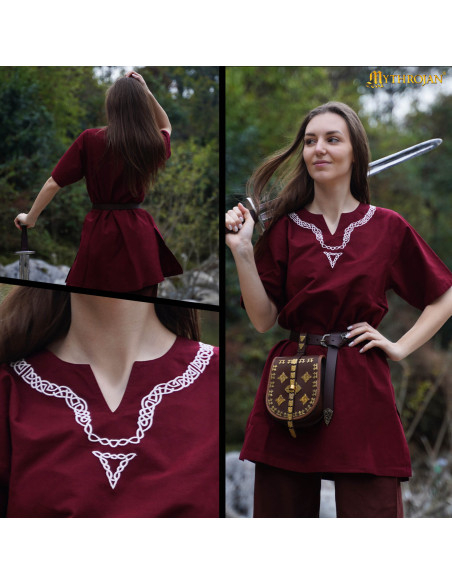 Medieval cotton tunic with... Medieval cotton tunic with...