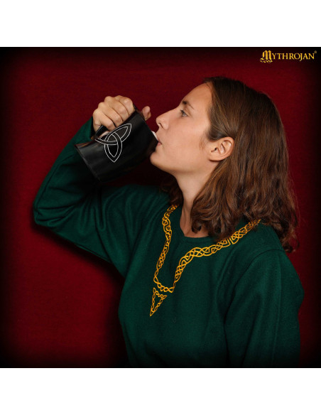 Viking horn mug (600 ml.)