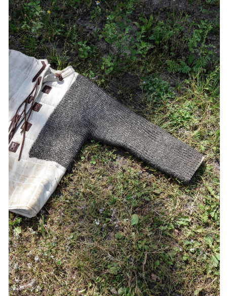 Chainmail shirt with 8 mm diameter...