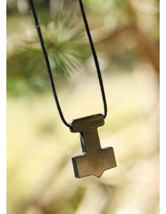 Thor's Hammer Pendant in Horn 2