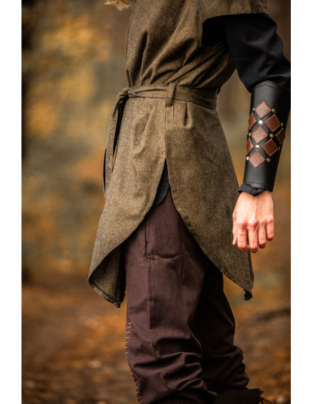Medieval hooded tunic model Ranger...