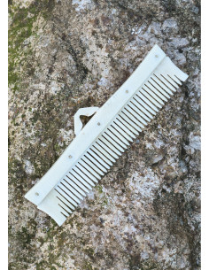 Viking comb made of bone (15 cm.) 2