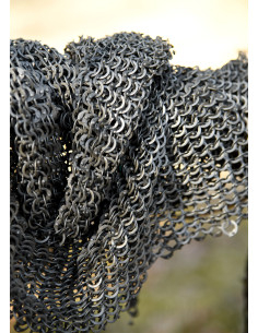 Chainmail leg armor, flat riveted rings 2
