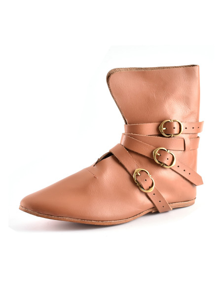 Late Medieval Shoes with Buckle Closure