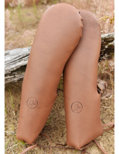 Brown leather Roman sandals with lace closure 2