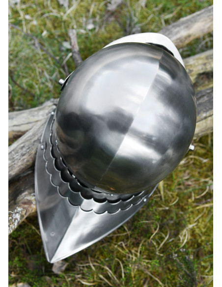 Functional Gothic headpiece, year 1480