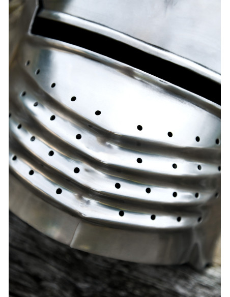 Medieval headpiece with visor, year 1490