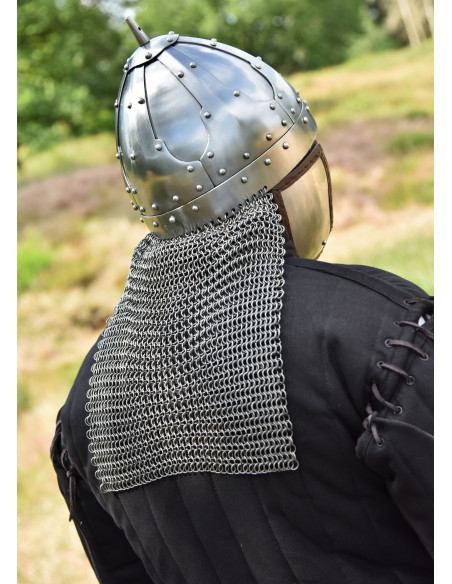 Spangenhelmet helmet with earguards...