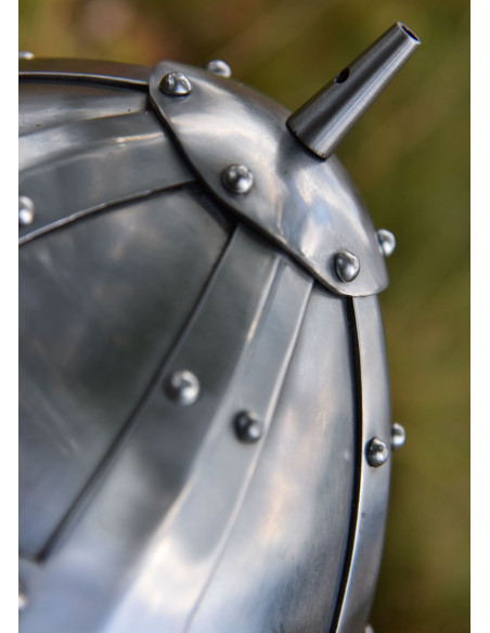 Spangenhelmet helmet with earguards...