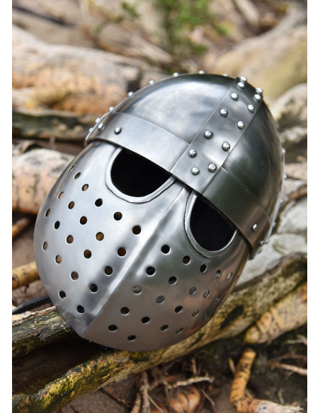 Crusader Spangenhelm helmet with visor