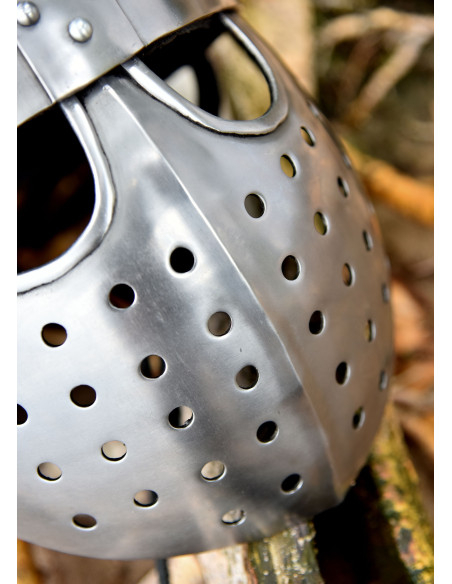 Crusader Spangenhelm helmet with visor