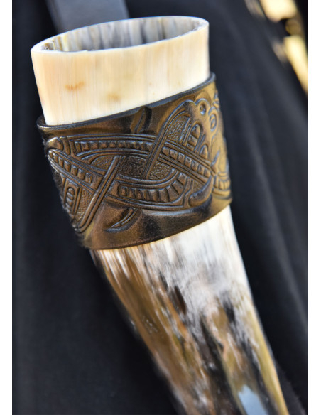 Horn holder with embossed dragon...