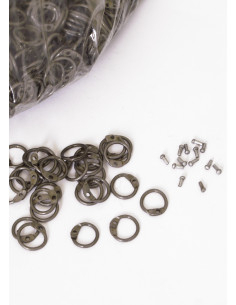 1 kg Bag of rings with a diameter of 8 mm.