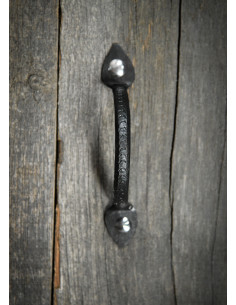 Hand-forged steel handle (13 cm.)