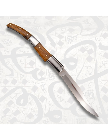 Arab pocket knife from the Seda Amber...