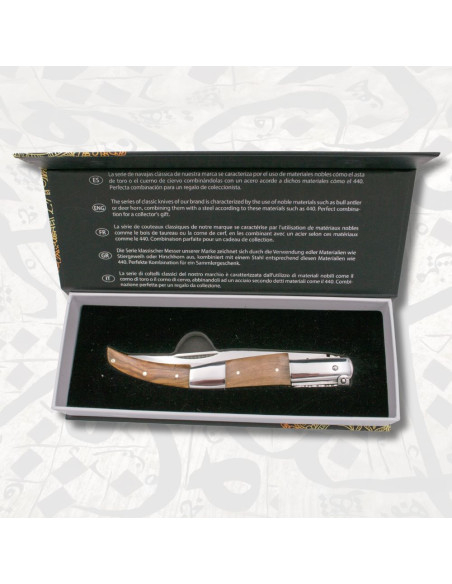 Arab pocket knife from the Seda Amber...